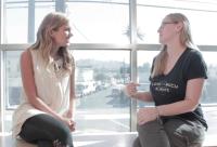 Phỏng vấn Vikki Karan từ Omaze trên Gladeo.